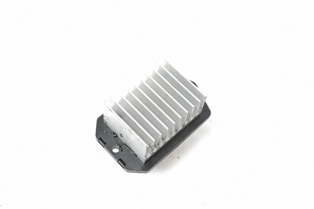 Krāsniņas ventilatora rezistors (reostats) 0778001030