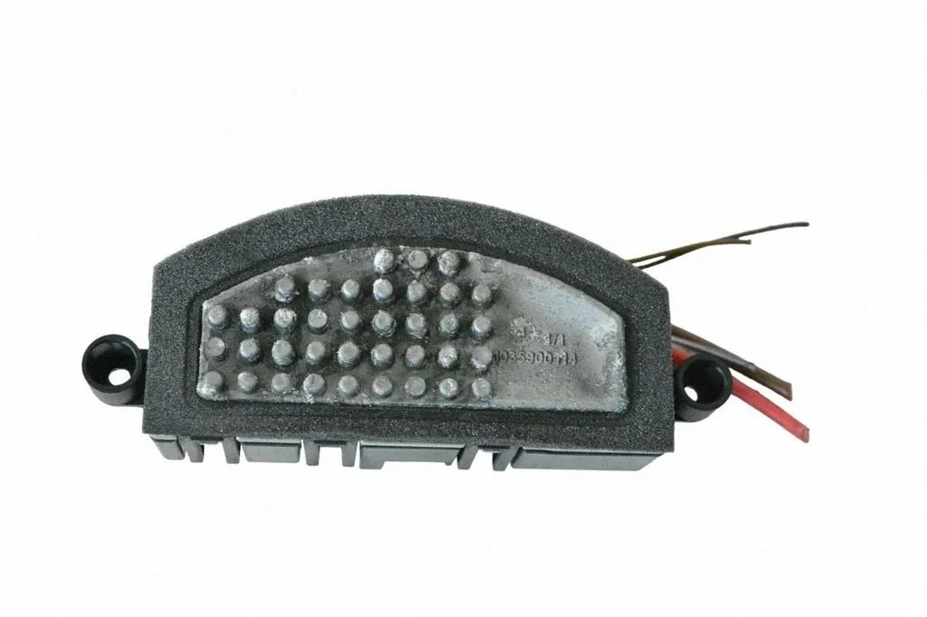 Krāsniņas ventilatora rezistors (reostats) A2469064100