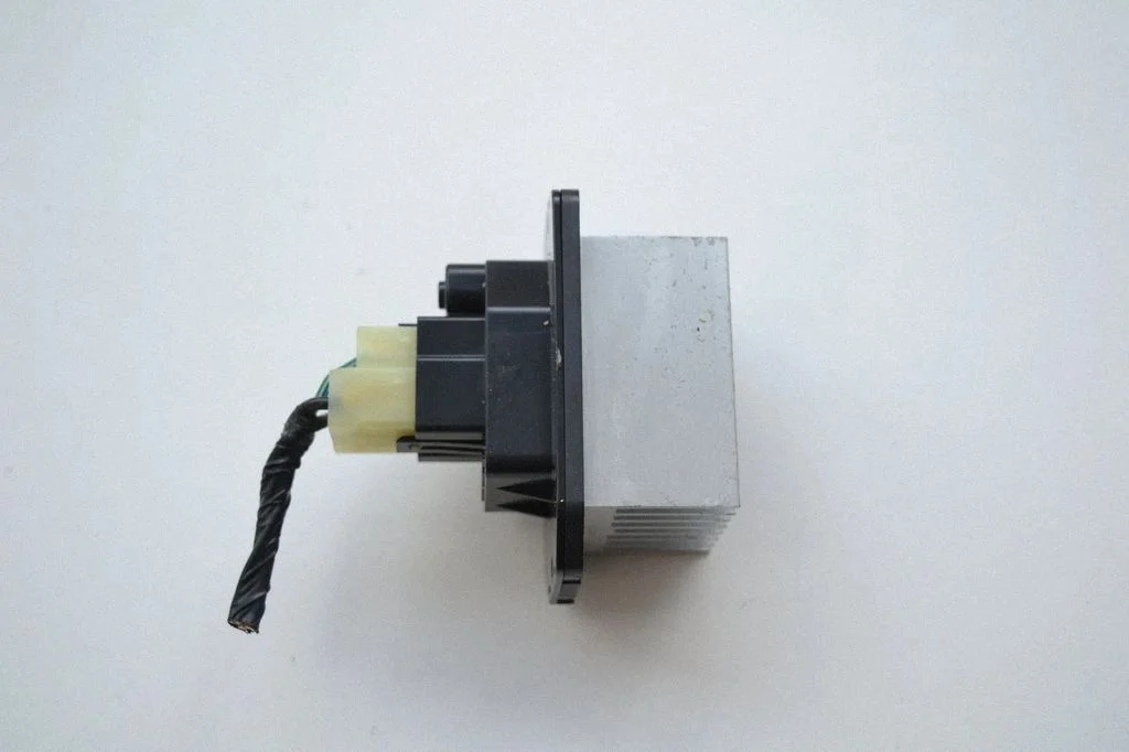 Heater blower motor/fan resistor – Subaru Legacy (2010-2016)