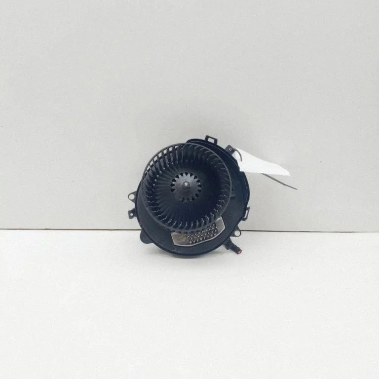 Krāsniņas ventilators/pūtējs 5WC819015