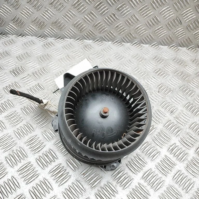 Krāsniņas ventilators/pūtējs CZ1163600764