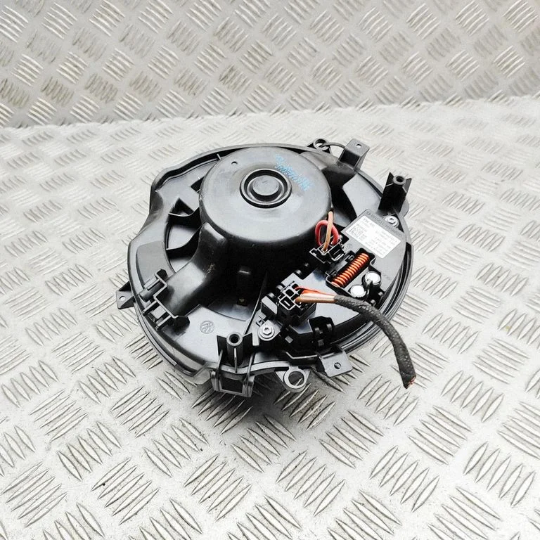 Heater fan/blower – Audi TT TTS RS Mk3 8S (2014-)