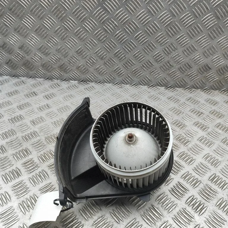 Dmuchawa nawiewu 5L6030100