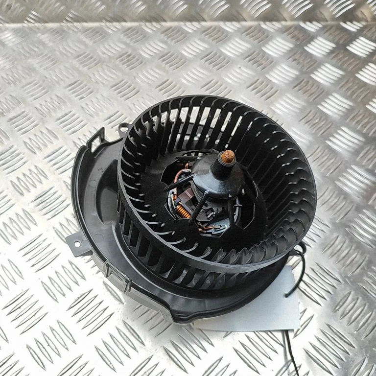 Krāsniņas ventilators/pūtējs 0T78694CA