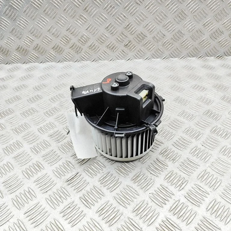 Krāsniņas ventilators/pūtējs 5E1630100