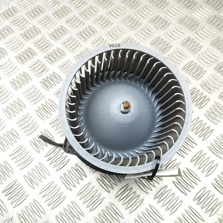 Salongipuhur F00S3B2575