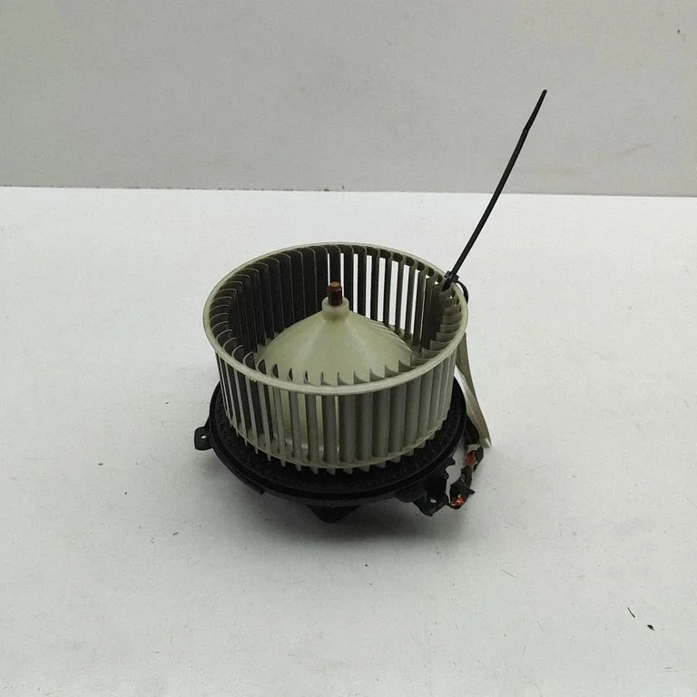 Krāsniņas ventilators/pūtējs A0999062602