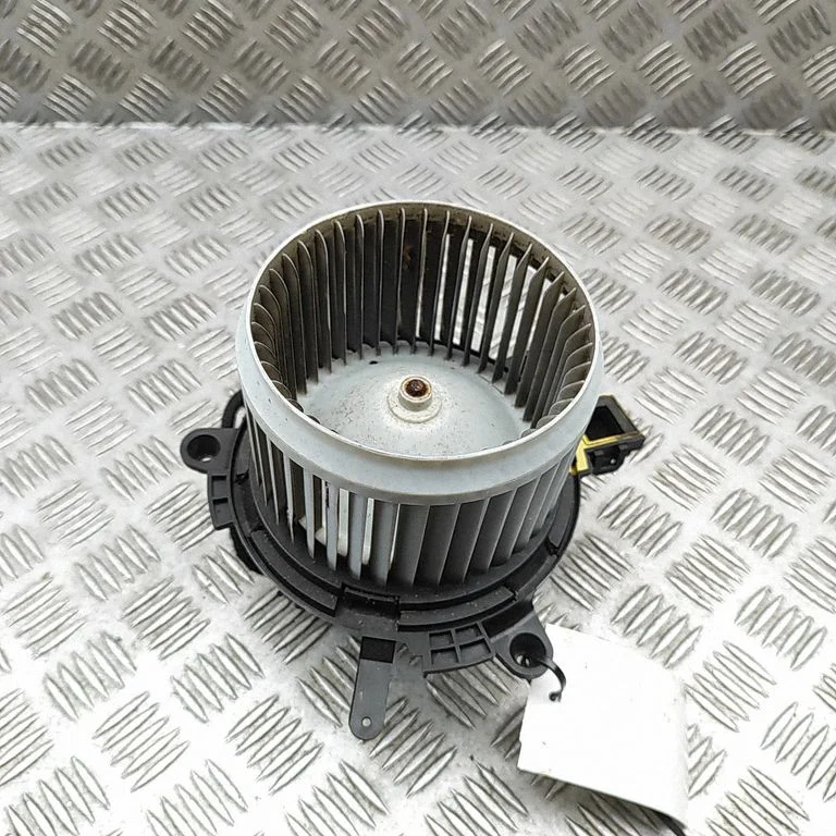 Krāsniņas ventilators/pūtējs EJV00003