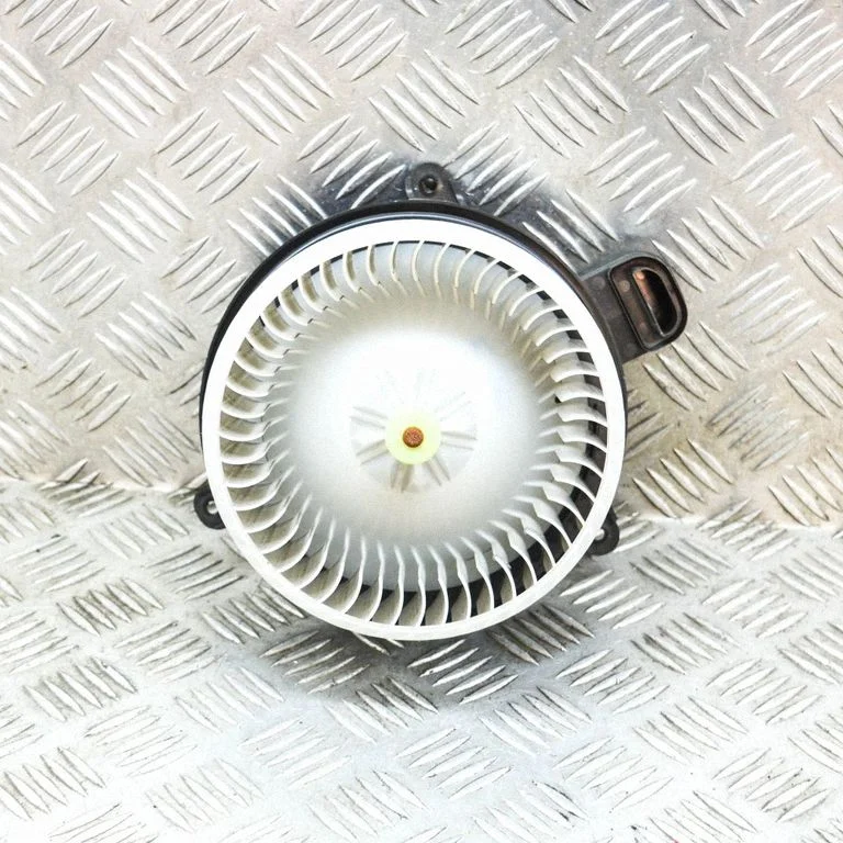 Krāsniņas ventilators/pūtējs