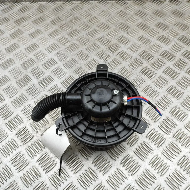 Krāsniņas ventilators/pūtējs CSA431D240