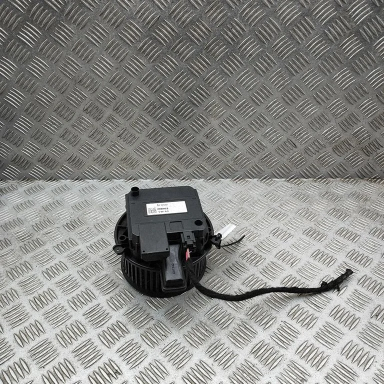 Heater fan/blower CZ998007