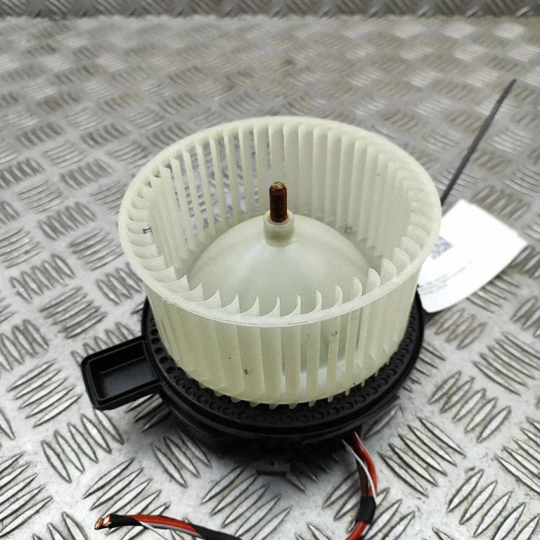 Krāsniņas ventilators/pūtējs – BMW XM (2022-)
