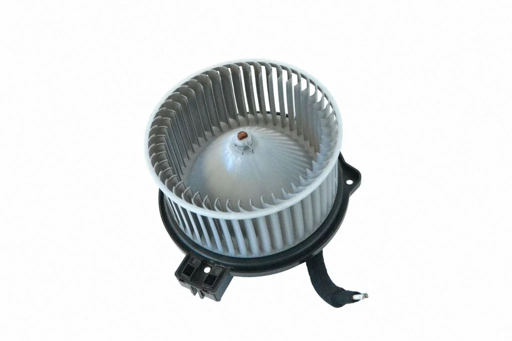 Krāsniņas ventilators/pūtējs HB111G31AA04