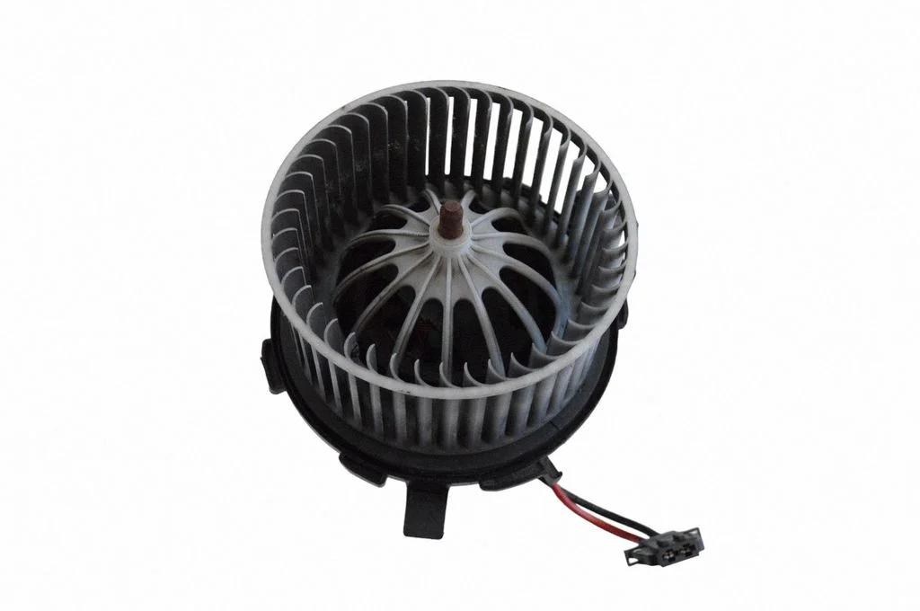 Krāsniņas ventilators/pūtējs U0853004