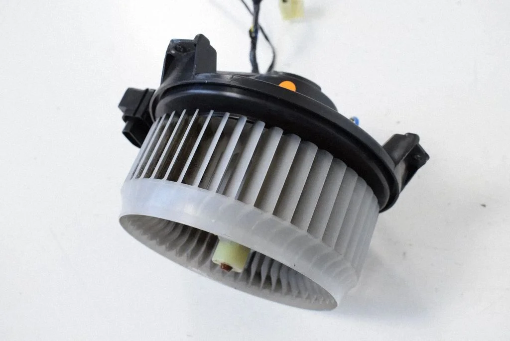Krāsniņas ventilators/pūtējs – Jaguar XF X250 (2007-2015)