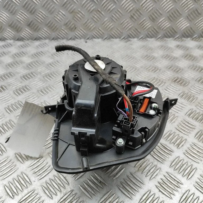 Krāsniņas ventilators/pūtējs 1035900023