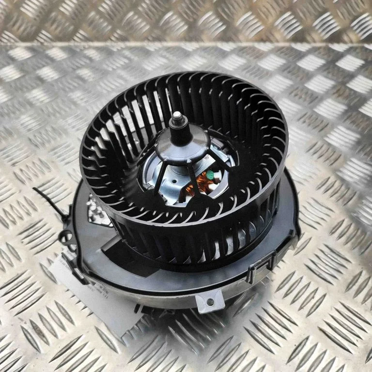 Salongipuhur 3Q2819021