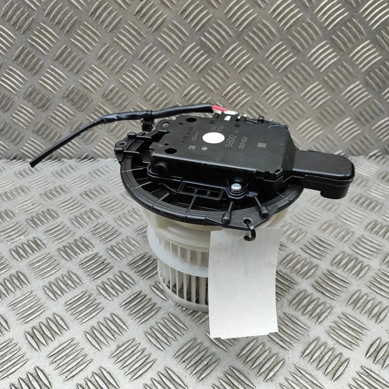 Heater fan/blower – Toyota Camry VIII XV70  (2017-2024)
