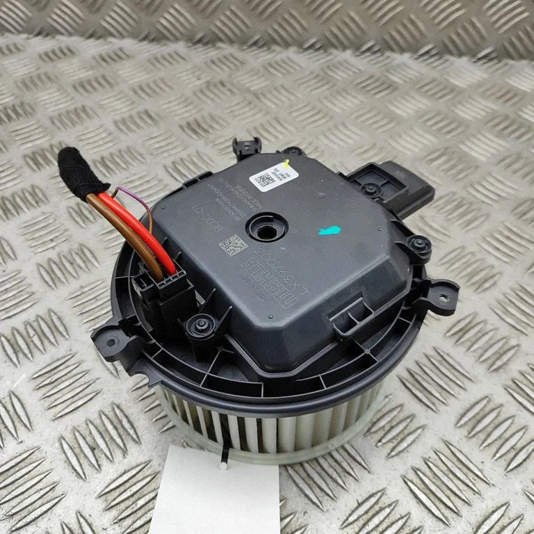 Krāsniņas ventilators/pūtējs 5A16527