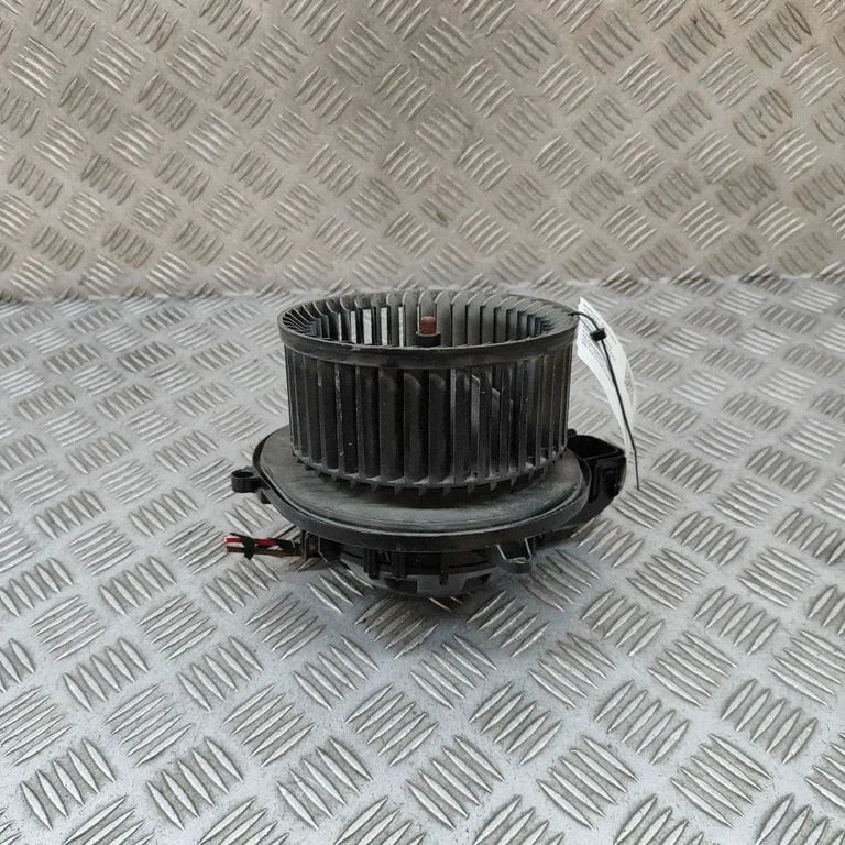 Heater fan/blower – BMW 3 Series F30 F35 F31 (2012-2018)