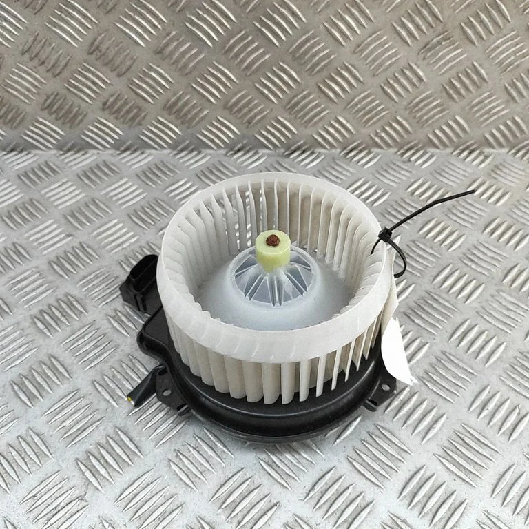 Krāsniņas ventilators/pūtējs AV1480