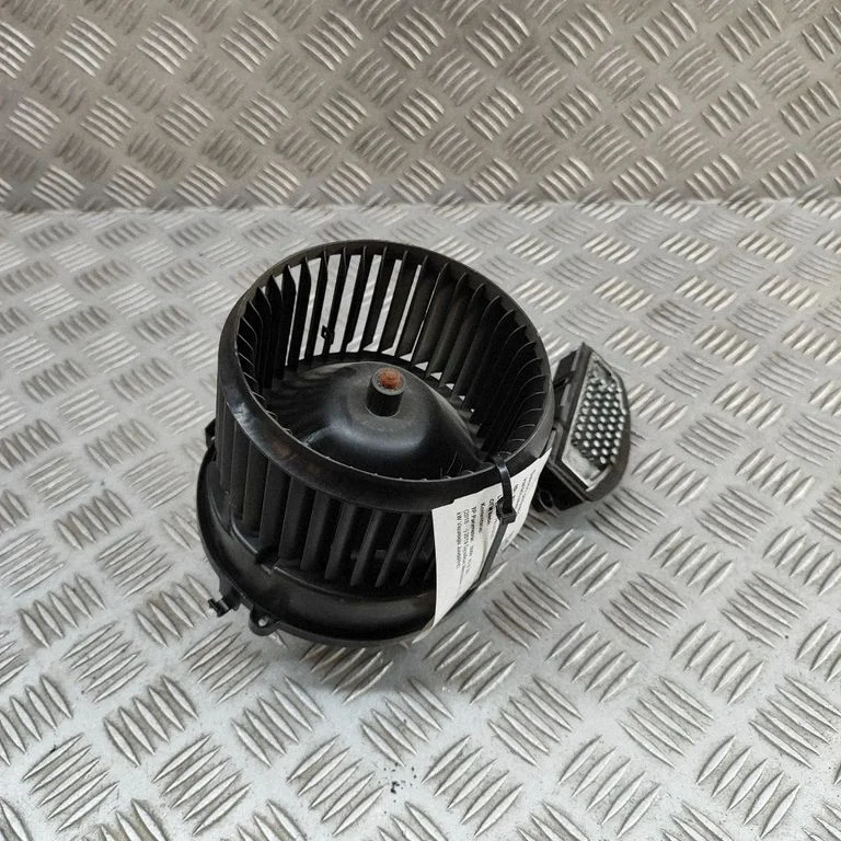 Heater fan/blower – BMW X2 F39 (2018-2023)
