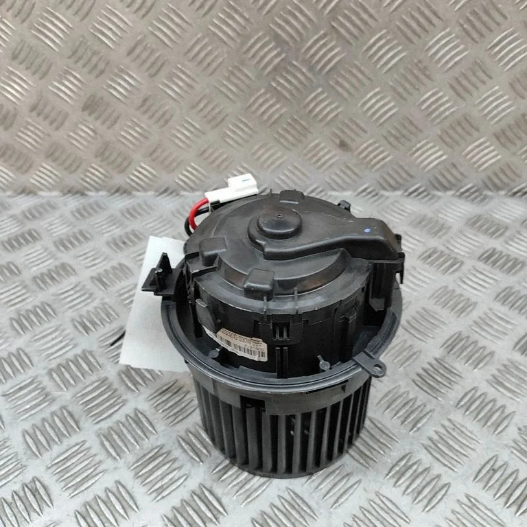 Krāsniņas ventilators/pūtējs 272264FA0A