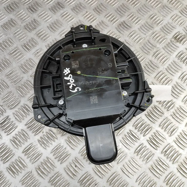 Krāsniņas ventilators/pūtējs 8710302740