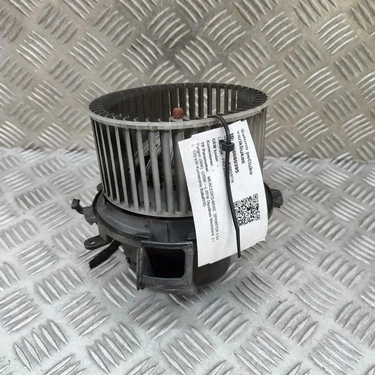 Krāsniņas ventilators/pūtējs A0008356007