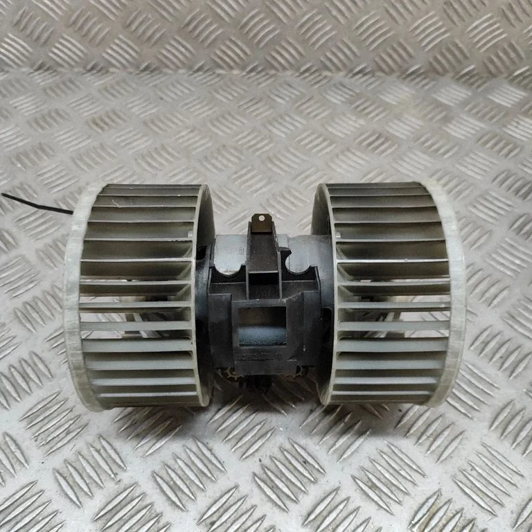 Krāsniņas ventilators/pūtējs 3453729