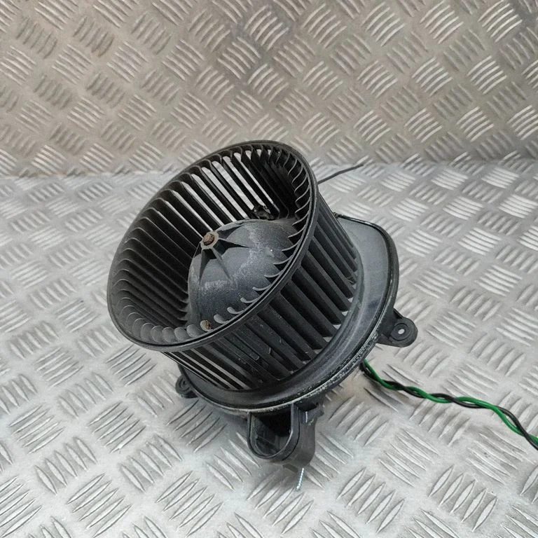 Heater fan/blower 929451E