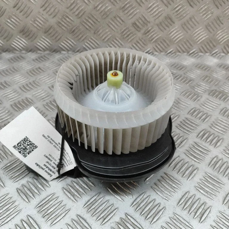 Krāsniņas ventilators/pūtējs J9D1132