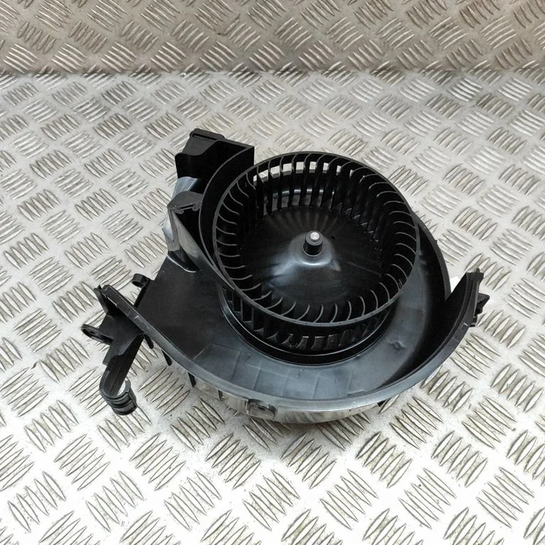Heater fan/blower – BMW i4 (2021-)