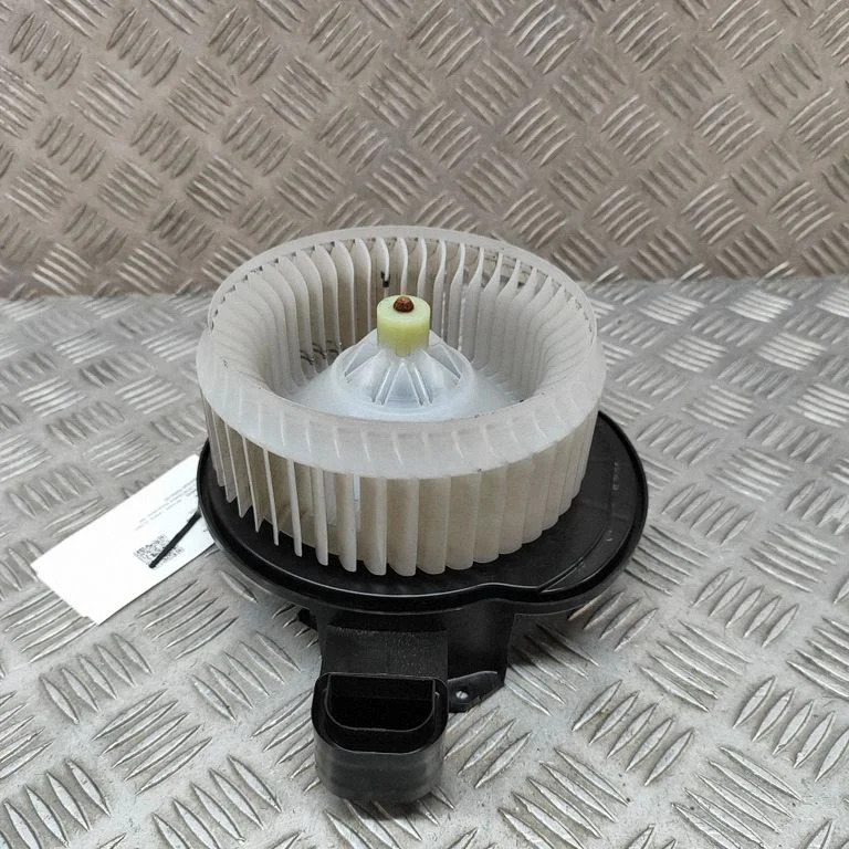Krāsniņas ventilators/pūtējs MF1163605570