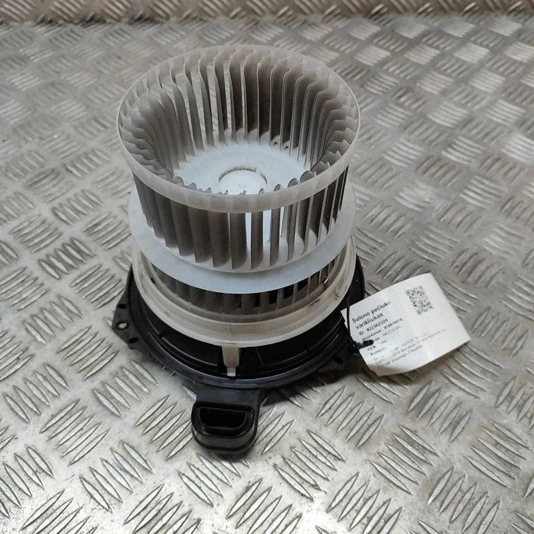 Krāsniņas ventilators/pūtējs 8710358070
