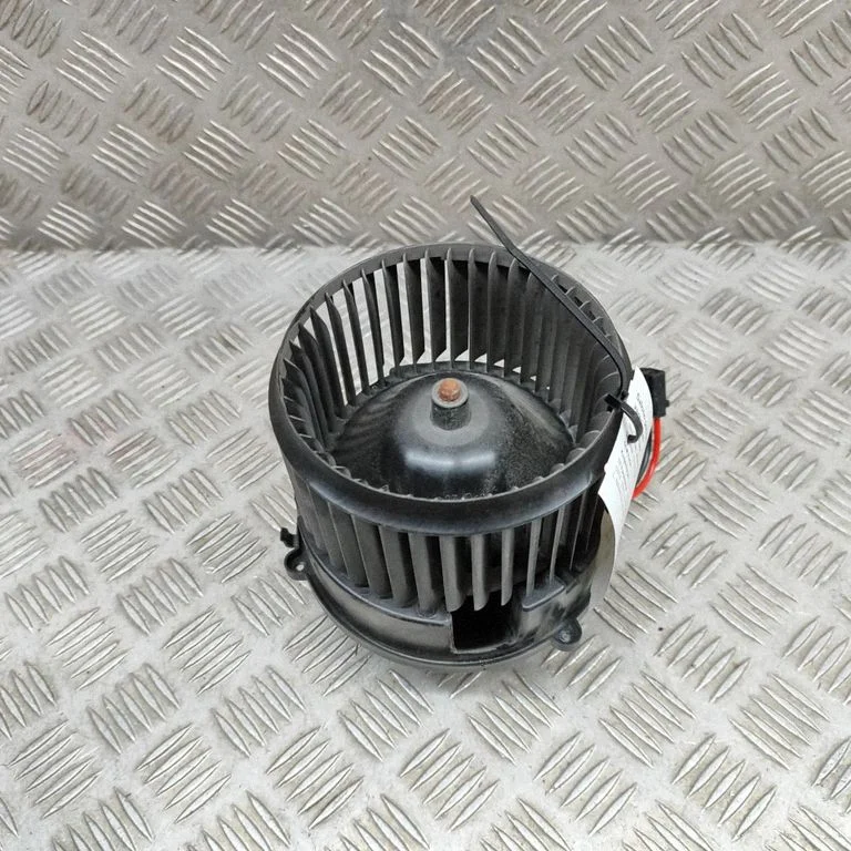 Salongipuhur – BMW 2-seeria F45 (2014-2021)