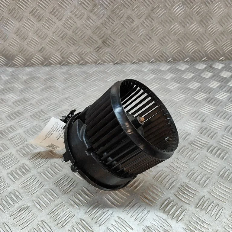 Krāsniņas ventilators/pūtējs 1035900023