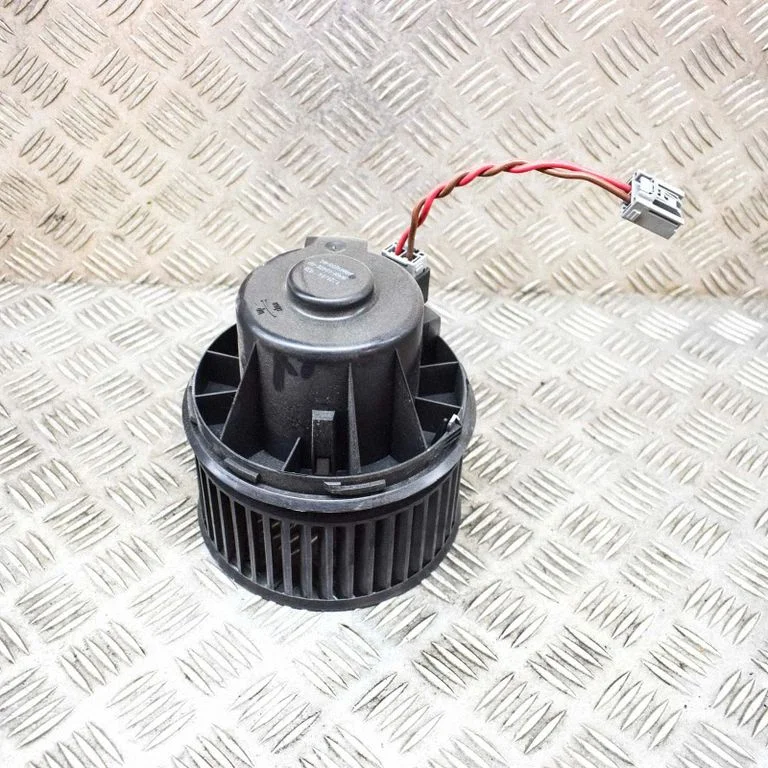 Heater fan/blower – Ford Focus (2010-2017)
