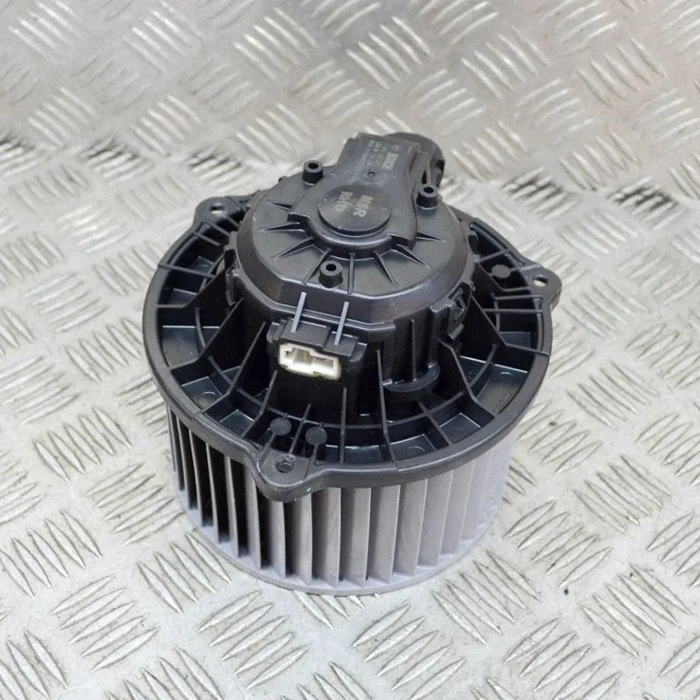 Krāsniņas ventilators/pūtējs F00S3B2575