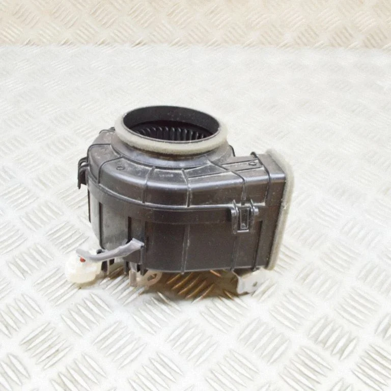 Heater fan/blower – Toyota Camry VIII XV70  (2017-2024)