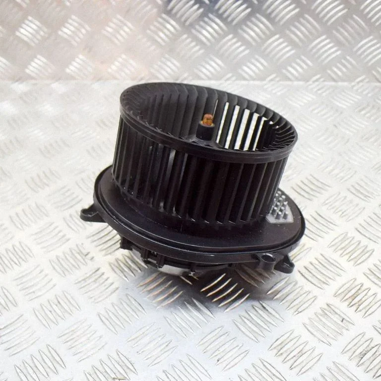 Heater fan/blower – BMW 2 Series F22 F23 (2017-)