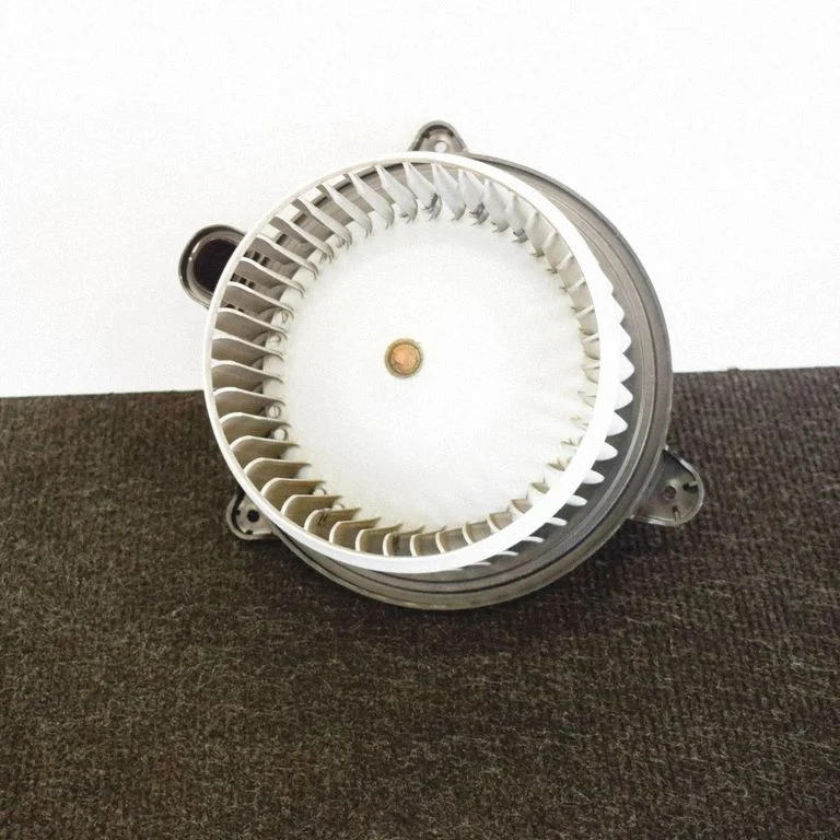 Krāsniņas ventilators/pūtējs