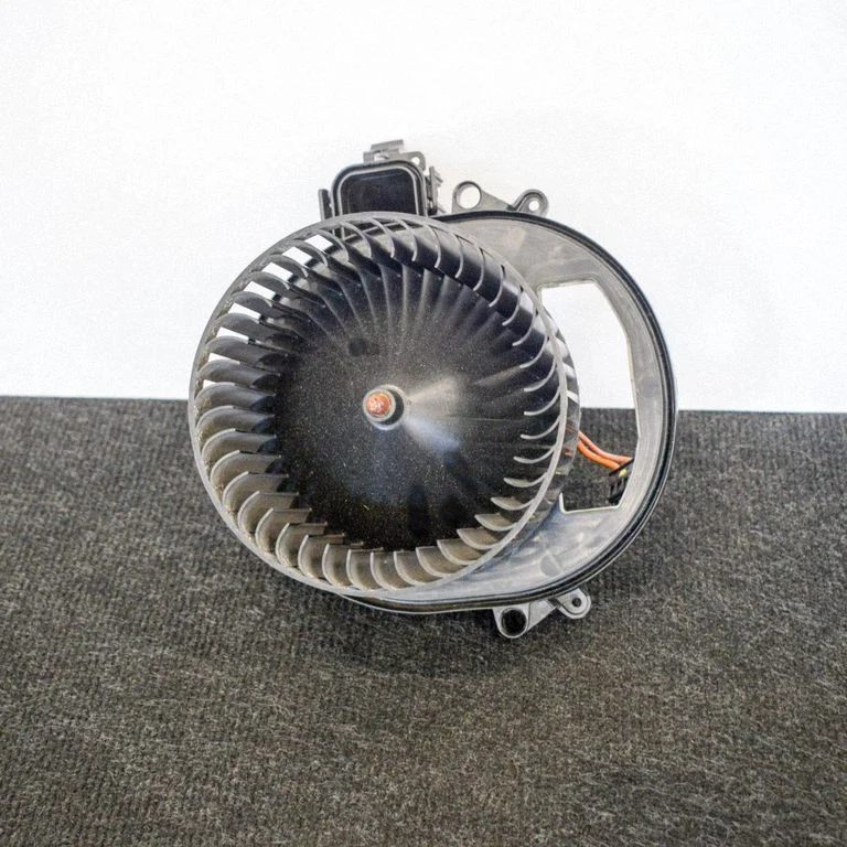 Krāsniņas ventilators/pūtējs T947769T967354
