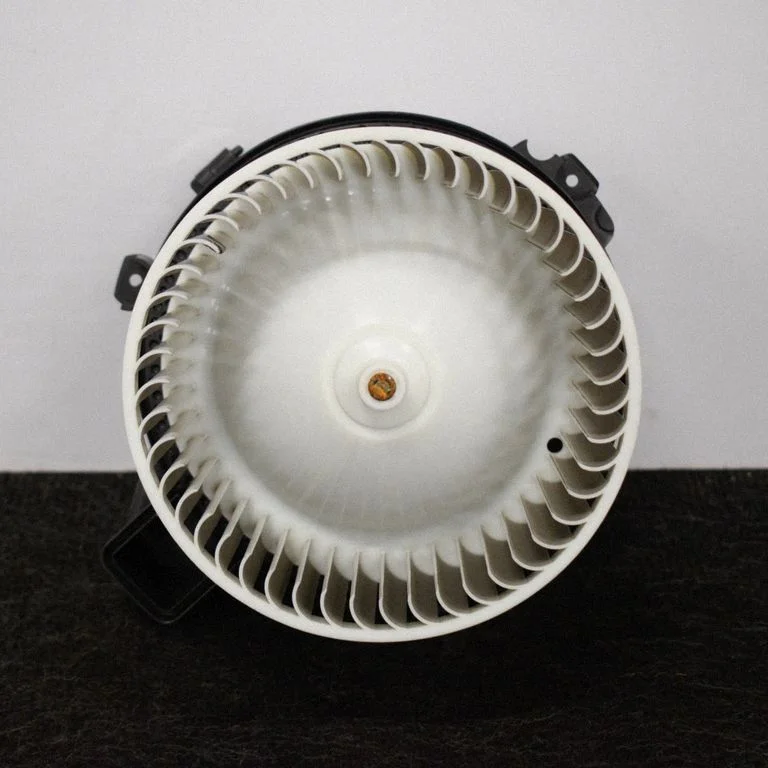 Krāsniņas ventilators/pūtējs 1035900093