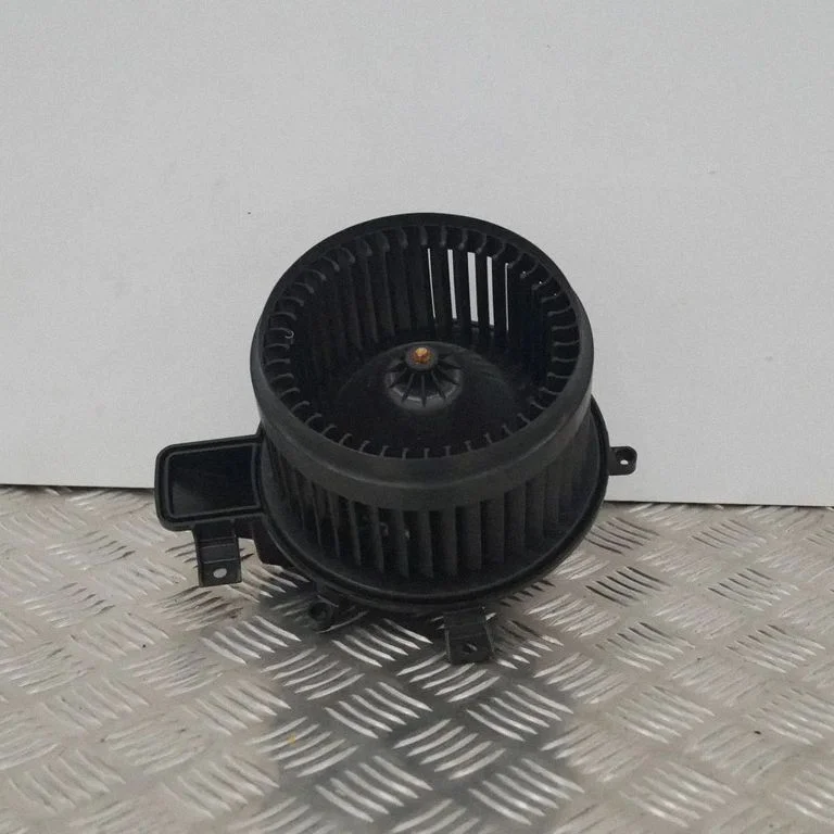 Krāsniņas ventilators/pūtējs