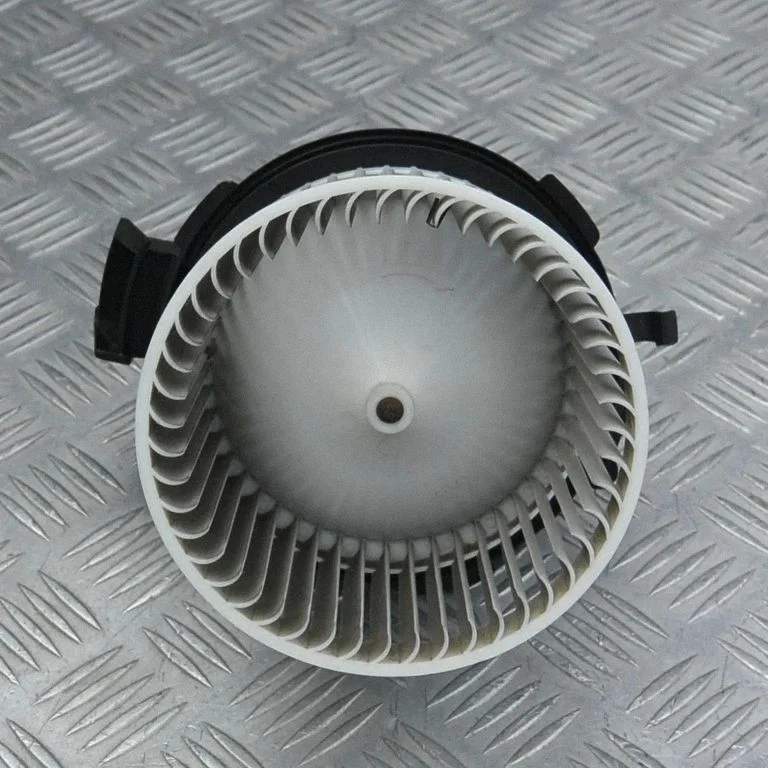 Krāsniņas ventilators/pūtējs – Ford Ka (2009-2017)