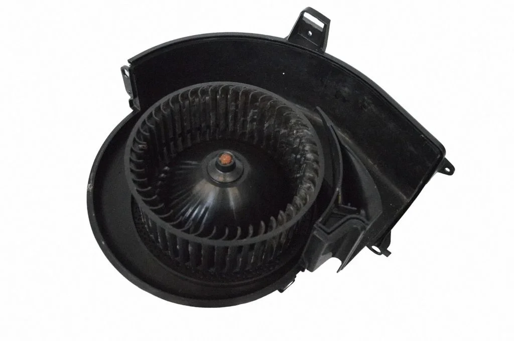 Krāsniņas ventilators/pūtējs – Volvo S90, V90 (2016-)