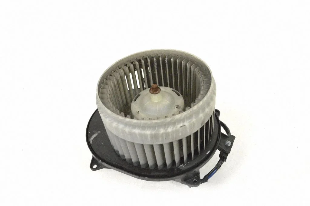 Krāsniņas ventilators/pūtējs E07901