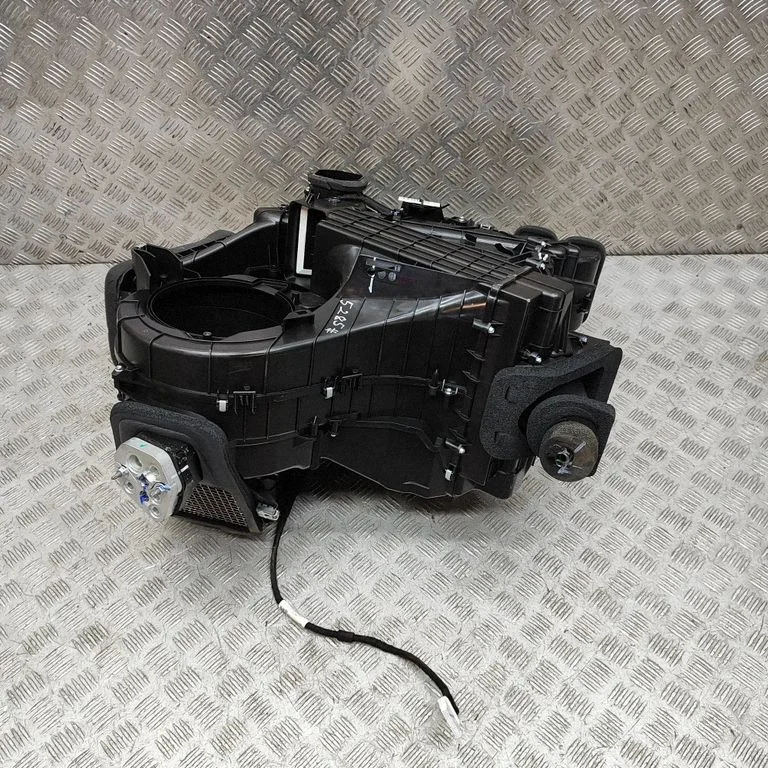 Interior heater climate box assembly 167991020B