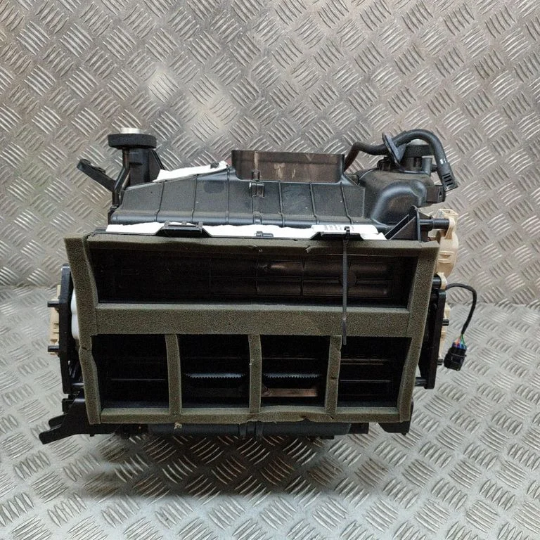 Interior heater climate box assembly – KIA EV6 (2021-)
